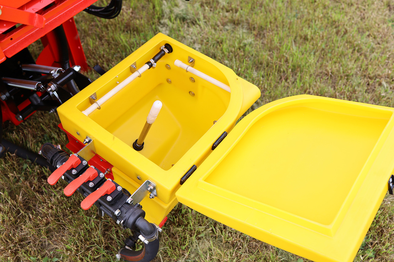 WOPROL Feldspritze / Sprayer / Pulvérisateur / Opryskiwacz 1000 L - Pulverizador montado: foto 5 WOPROL Feldspritze / Sprayer / Pulvérisateur / Opryskiwacz 1000 L - Pulverizador montado: foto 5