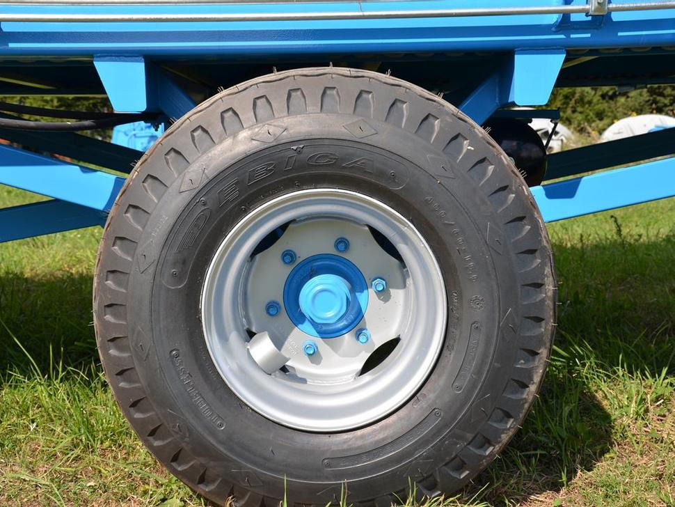 ZAMET Mähladewagen / Green forage mower / Remorque autochargeuse / Autocaricante / Carro per foraggio con falciatrice a tamburo / Самозагружающийся прицеп с косилкой / Przyczepa samozaładowcza 19 m3 - Autocarregadora: foto 4 ZAMET Mähladewagen / Green forage mower / Remorque autochargeuse / Autocaricante / Carro per foraggio con falciatrice a tamburo / Самозагружающийся прицеп с косилкой / Przyczepa samozaładowcza 19 m3 - Autocarregadora: foto 4