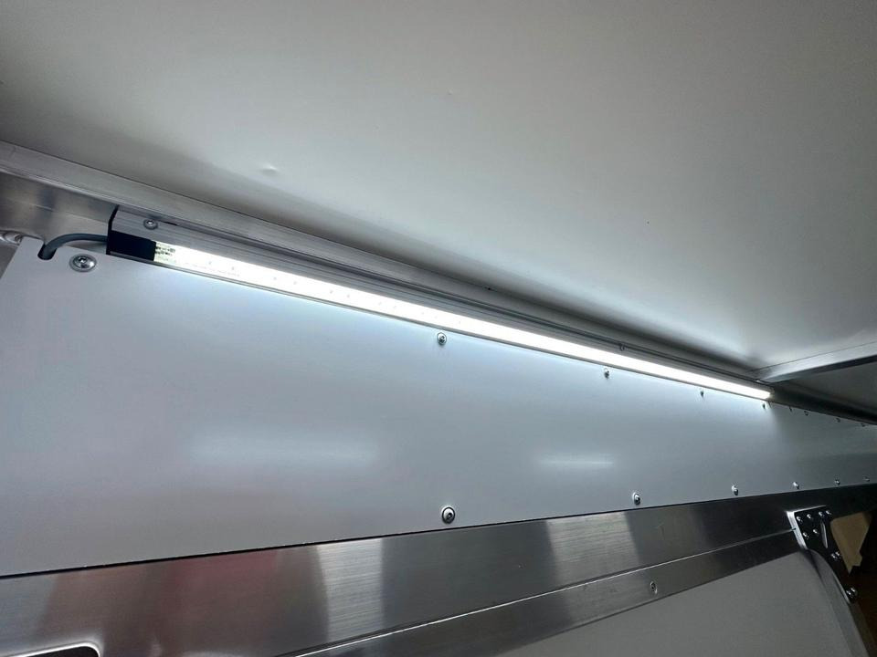 Food truck Algema Mercedes Sprinter 616 ALGEMA BLITZLADER 2 Koffer: foto 9 Food truck Algema Mercedes Sprinter 616 ALGEMA BLITZLADER 2 Koffer: foto 9