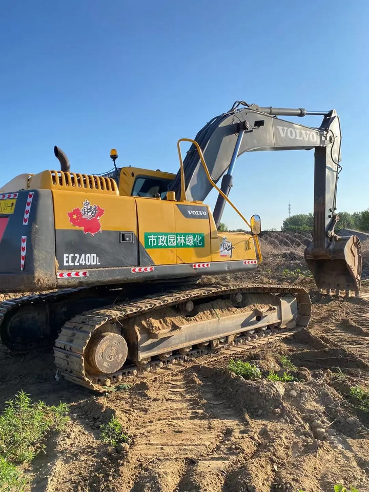 VOLVO EC240DL - Escavadora de rastos: foto 4 VOLVO EC240DL - Escavadora de rastos: foto 4