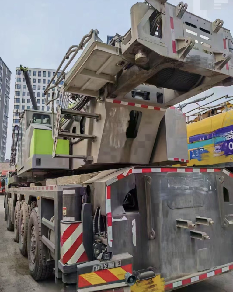 ZOOMLION ZOOMLION ZOOMLION - Grua móvel: foto 2 ZOOMLION ZOOMLION ZOOMLION - Grua móvel: foto 2