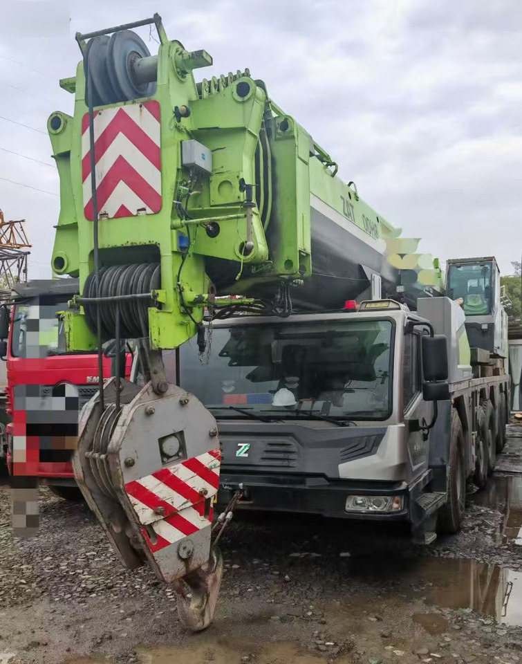 ZOOMLION ZOOMLION ZOOMLION - Grua móvel: foto 1 ZOOMLION ZOOMLION ZOOMLION - Grua móvel: foto 1