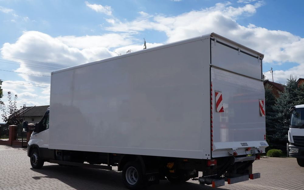 Iveco DAILY 72c18 Automat HI-MATIC Kontener 6 m 117 tys km Wzorowy Stan - Camião furgão: foto 5 Iveco DAILY 72c18 Automat HI-MATIC Kontener 6 m 117 tys km Wzorowy Stan - Camião furgão: foto 5