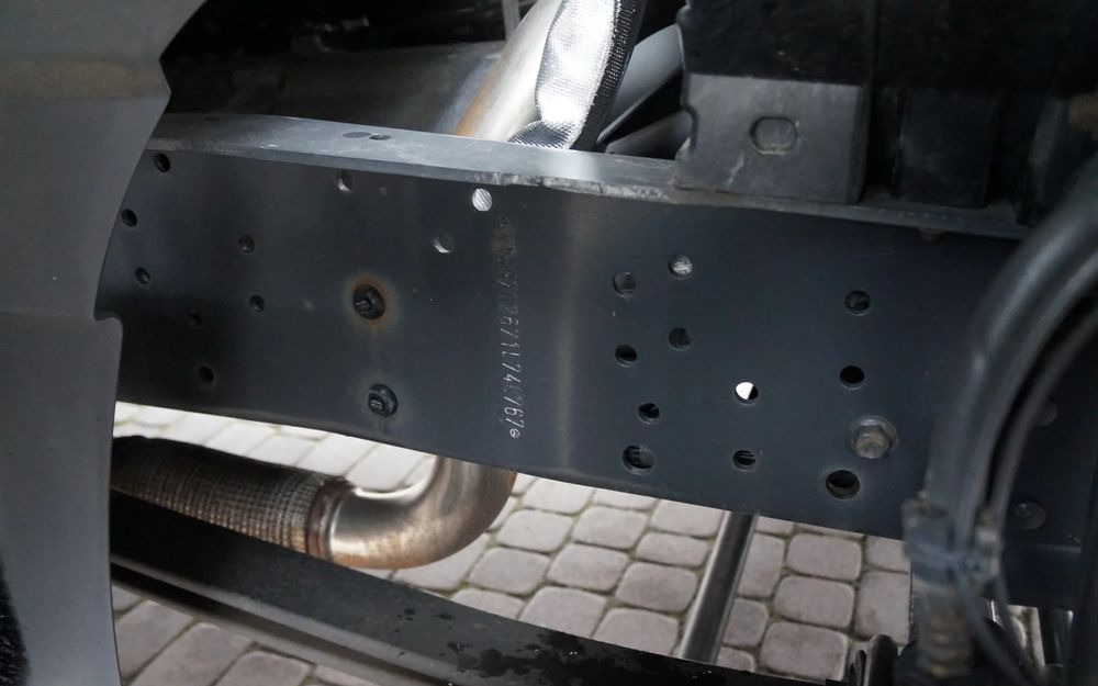 Mercedes-Benz ATEGO 1318 EURO 5 RAMA DO ZABUDOWY MANUAL 1322 - Camião chassi: foto 3 Mercedes-Benz ATEGO 1318 EURO 5 RAMA DO ZABUDOWY MANUAL 1322 - Camião chassi: foto 3