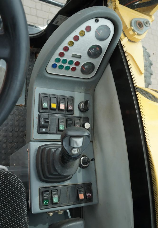Escavadeira de rodas Terex TW 85 Koparka kołowa Sprowadzona silnik DEUTZ Stan Wzorowy: foto 13