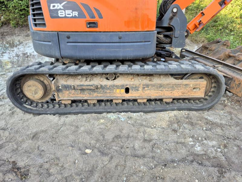 Doosan DX85R-3 PELLE A CHENILLES 8,5T - Escavadora de rastos: foto 4 Doosan DX85R-3 PELLE A CHENILLES 8,5T - Escavadora de rastos: foto 4