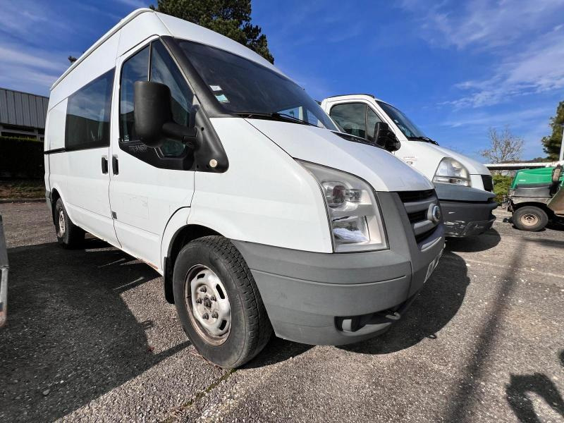 Ford Transit 2,2L TDCI 140cv Moteur HS - Furgão compacto: foto 1 Ford Transit 2,2L TDCI 140cv Moteur HS - Furgão compacto: foto 1