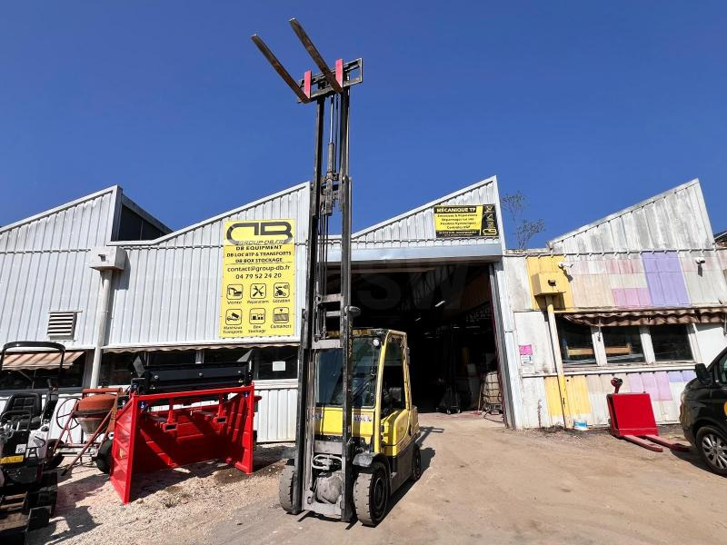 Hyster H2.5FT CHARIOT ELEVATEUR DIESEL 2,5T / 5,5m (NET DE TVA) - Empilhadeira a diesel: foto 5 Hyster H2.5FT CHARIOT ELEVATEUR DIESEL 2,5T / 5,5m (NET DE TVA) - Empilhadeira a diesel: foto 5