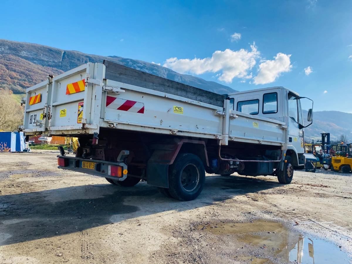 Iveco 75E14 (NET DE TVA) CAMION BENNE 7,5T - Camião basculante: foto 5 Iveco 75E14 (NET DE TVA) CAMION BENNE 7,5T - Camião basculante: foto 5