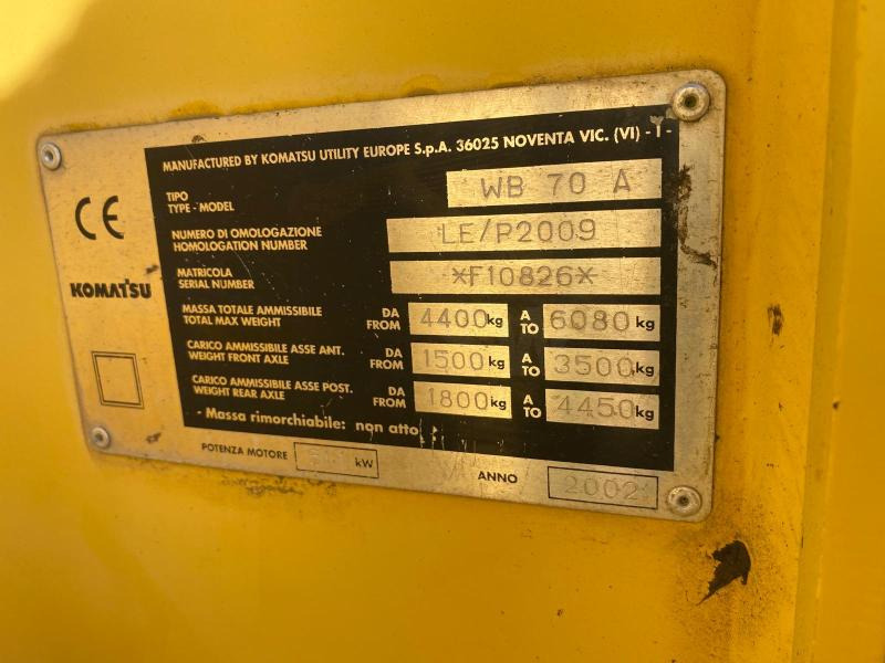 Retroescavadeira KOMATSU Tractopelle WB70 (NET DE TVA): foto 13