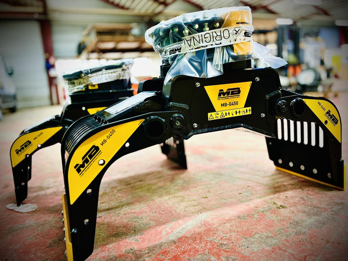 MB CRUSHER PINCES DE TRI MB G450 S4 - Garra por Máquina de construção: foto 1 MB CRUSHER PINCES DE TRI MB G450 S4 - Garra por Máquina de construção: foto 1