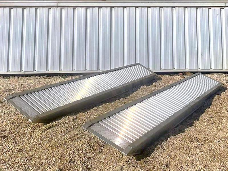 RAMPES ALUMINIUM RAMPE DE CHARGEMENT 1 METRE 7T - Rampa de carregamento: foto 4 RAMPES ALUMINIUM RAMPE DE CHARGEMENT 1 METRE 7T - Rampa de carregamento: foto 4
