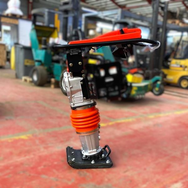 Spatmat Pilonneuse 65Kg Neuve SPATMAT SG70H - Compactadora de percussão: foto 3 Spatmat Pilonneuse 65Kg Neuve SPATMAT SG70H - Compactadora de percussão: foto 3