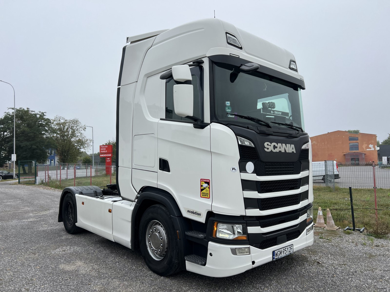 SCANIA S450 - Camião: foto 3 SCANIA S450 - Camião: foto 3