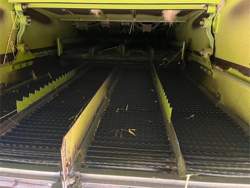 Claas Claas Dominator Classic 98 c/w C450 Header - Equipamento para colheitadeira: foto 5 Claas Claas Dominator Classic 98 c/w C450 Header - Equipamento para colheitadeira: foto 5