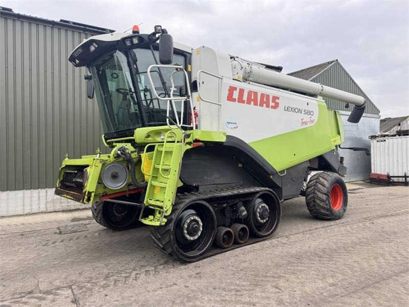 Claas Lexion 580TT c/w 30ft Vario Header - Equipamento para colheitadeira: foto 1 Claas Lexion 580TT c/w 30ft Vario Header - Equipamento para colheitadeira: foto 1