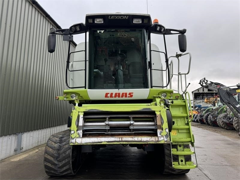Leasing de Claas Lexion 600TT c/w V1200 Header  Claas Lexion 600TT c/w V1200 Header: foto 8