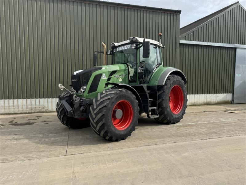 Fendt Fendt 828 ECR Vario Profi Plus **Video Below** - Trator: foto 1 Fendt Fendt 828 ECR Vario Profi Plus **Video Below** - Trator: foto 1