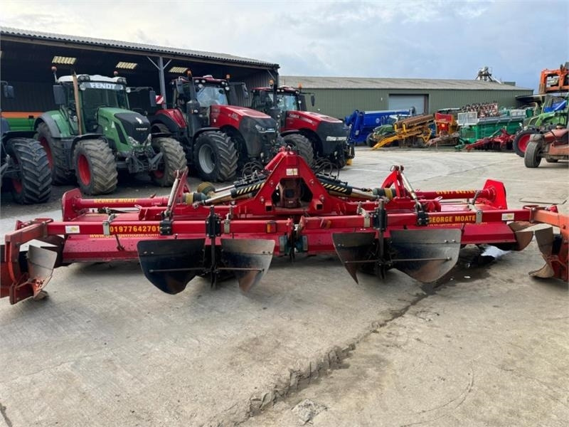 George Moate George Moate Titan 540 Bed Tiller - Máquina para batata: foto 4 George Moate George Moate Titan 540 Bed Tiller - Máquina para batata: foto 4