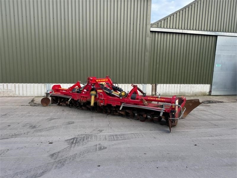 George Moate George Moate Titan 540 Bed Tiller - Máquina para batata: foto 1 George Moate George Moate Titan 540 Bed Tiller - Máquina para batata: foto 1