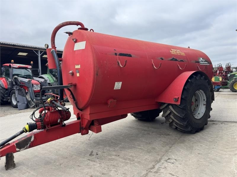 Hi-Spec 2500 Slurry Tanker - Cisterna de chorume: foto 3 Hi-Spec 2500 Slurry Tanker - Cisterna de chorume: foto 3