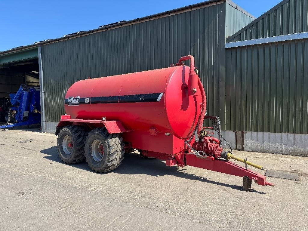 Hi-Spec 2500 Tanker - Cisterna de chorume: foto 1 Hi-Spec 2500 Tanker - Cisterna de chorume: foto 1