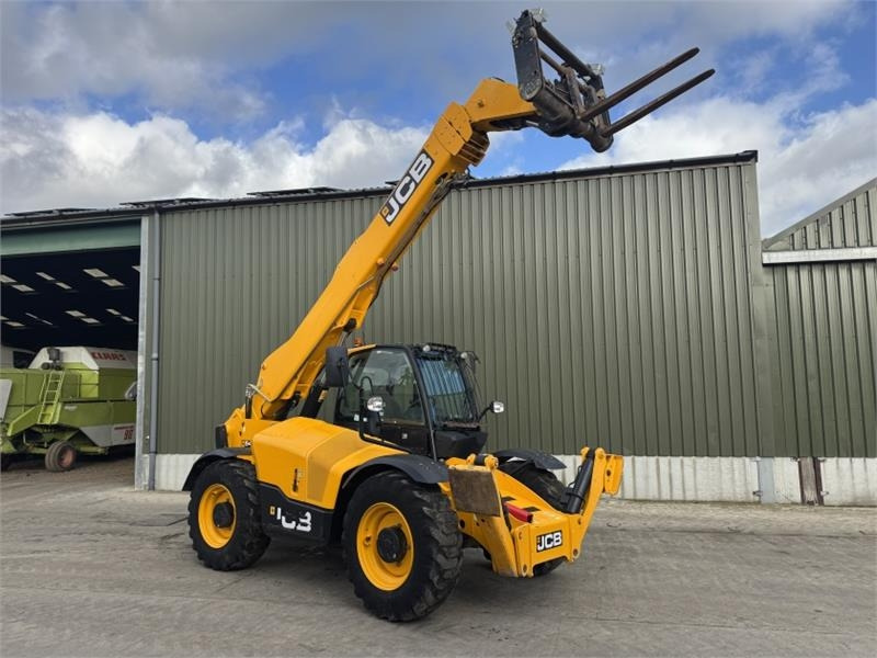 JCB 540-140 Hi Viz - Empilhador telescópico: foto 3 JCB 540-140 Hi Viz - Empilhador telescópico: foto 3