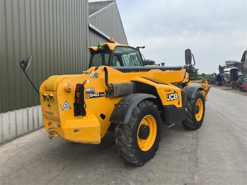 JCB JCB 540-140 HiViz - Empilhador telescópico: foto 2 JCB JCB 540-140 HiViz - Empilhador telescópico: foto 2