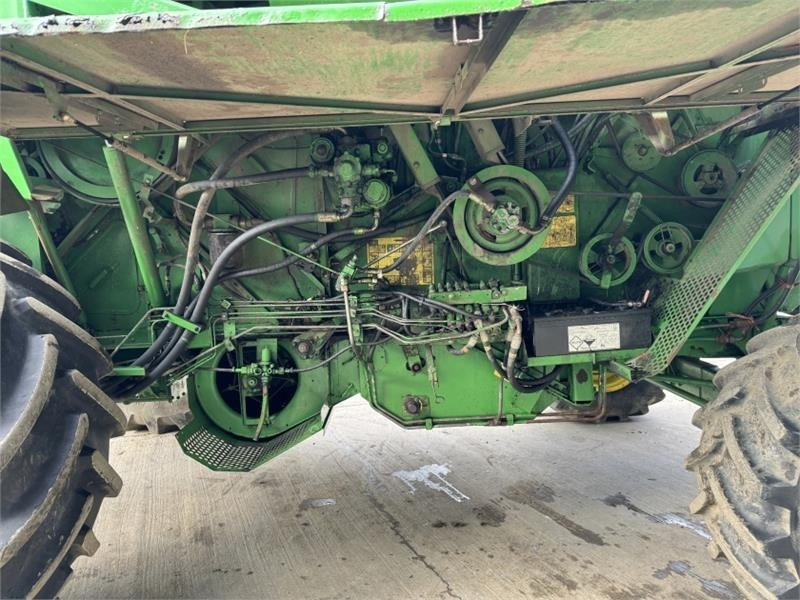 Leasing de John Deere 1550 WTS c/w 620R Header  John Deere 1550 WTS c/w 620R Header: foto 13