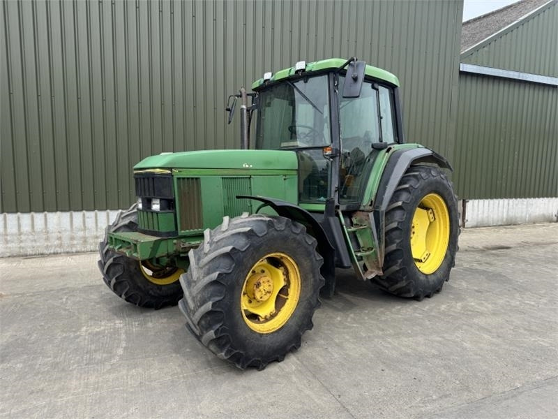 John Deere 6800 - Trator: foto 1 John Deere 6800 - Trator: foto 1