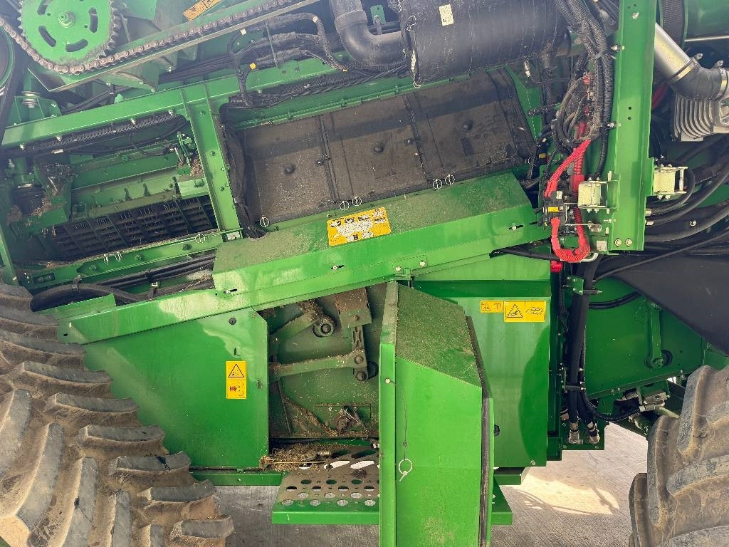 Ceifeira debulhadora John Deere S785 4WD c/w 735D Header: foto 16