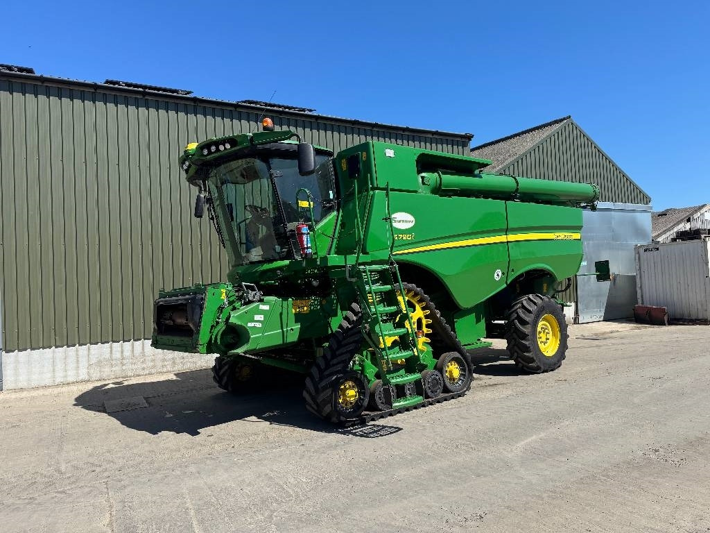 John Deere S790i c/w 735D Hydra Float - Ceifeira debulhadora: foto 1 John Deere S790i c/w 735D Hydra Float - Ceifeira debulhadora: foto 1