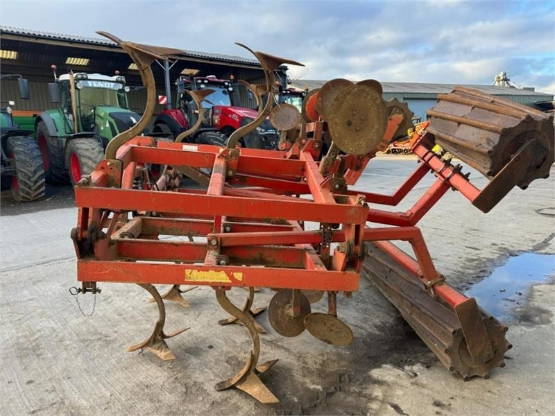 Knoche Knoche 4.5m Folding Cultivator - Fresa agrícola: foto 4 Knoche Knoche 4.5m Folding Cultivator - Fresa agrícola: foto 4