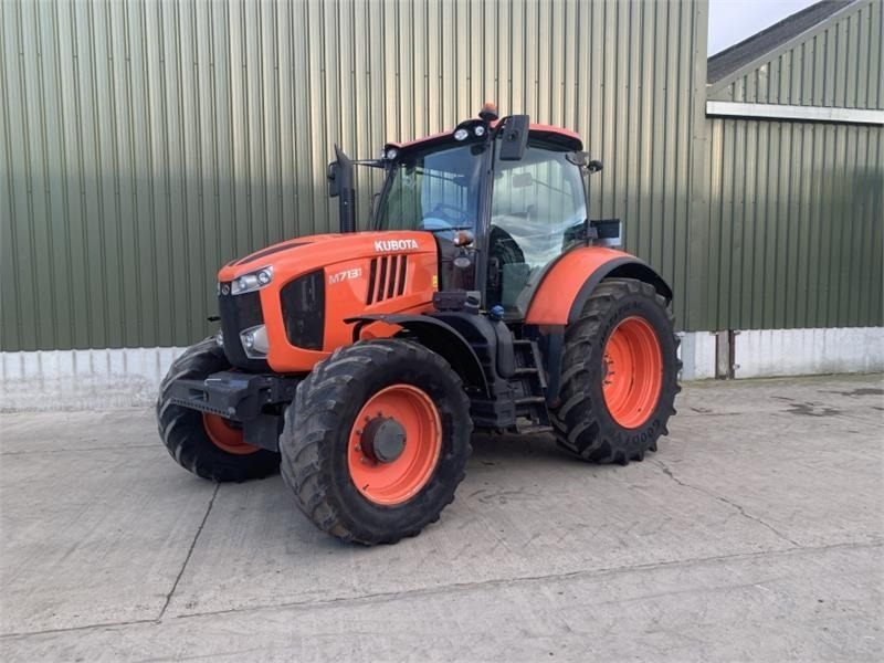 Kubota M7131 - Trator: foto 1 Kubota M7131 - Trator: foto 1
