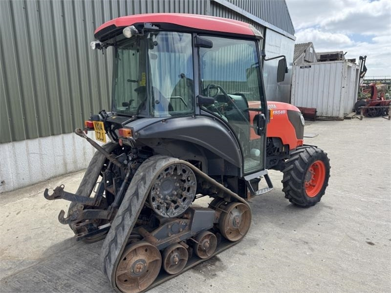 Kubota M8540 Narrow Half Track *85 HP* - Trator: foto 4 Kubota M8540 Narrow Half Track *85 HP* - Trator: foto 4
