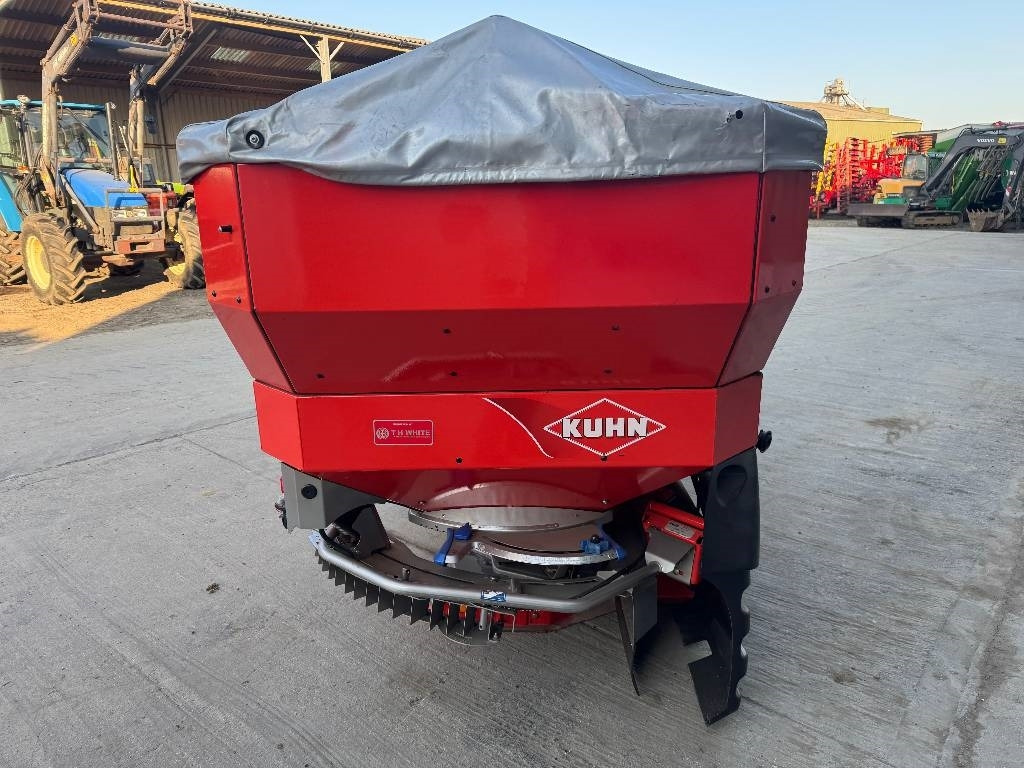 Kuhn Axis 30.1 W - Distribuidor de fertilizantes: foto 4 Kuhn Axis 30.1 W - Distribuidor de fertilizantes: foto 4
