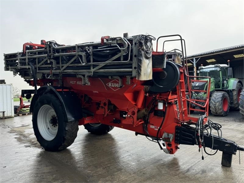 Kuhn Kuhn AGT 6036 Boom Fert Spreader - Distribuidor de fertilizantes: foto 4 Kuhn Kuhn AGT 6036 Boom Fert Spreader - Distribuidor de fertilizantes: foto 4