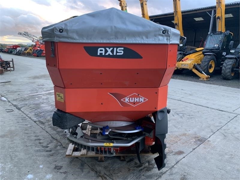Kuhn Kuhn Axis 40.2 M-EMC Fert Spreader - Distribuidor de fertilizantes: foto 5 Kuhn Kuhn Axis 40.2 M-EMC Fert Spreader - Distribuidor de fertilizantes: foto 5