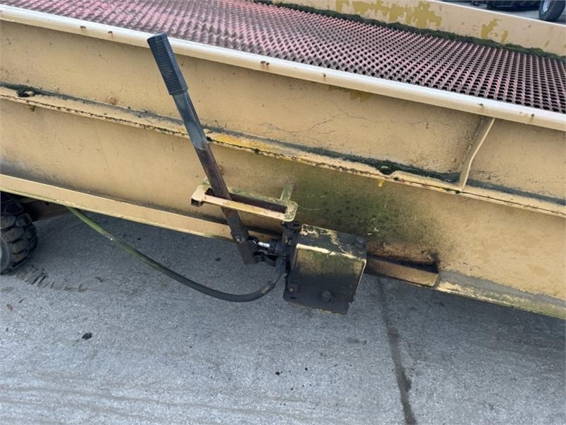 Loading Ramp Loading Ramp - Rampa de carregamento: foto 3 Loading Ramp Loading Ramp - Rampa de carregamento: foto 3
