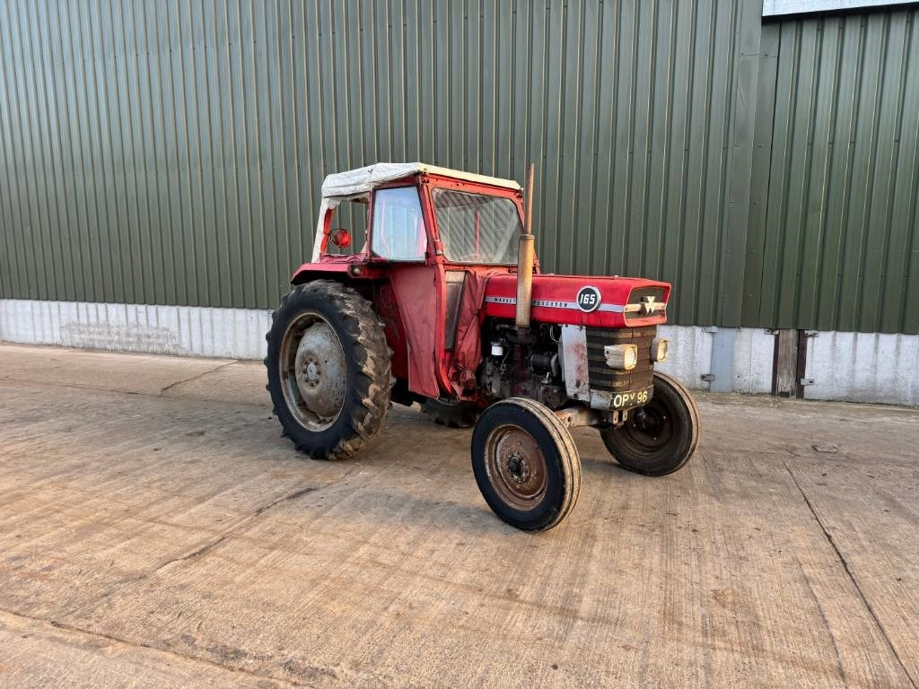 Massey Ferguson 165 - Trator: foto 1 Massey Ferguson 165 - Trator: foto 1