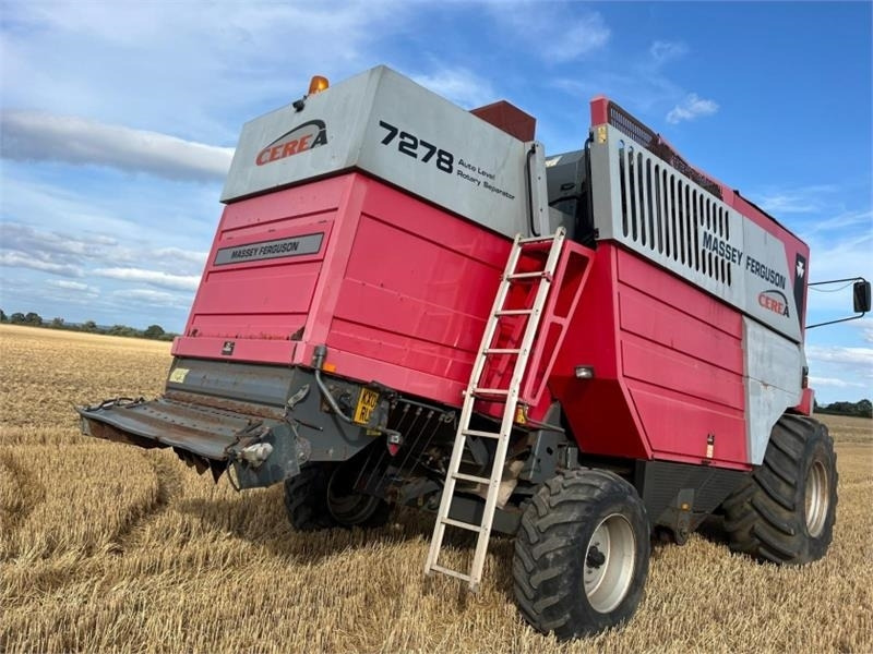 Massey Ferguson Massey Ferguson 7278 Auto Level c/w 25ft Powerflow - Equipamento para colheitadeira: foto 2 Massey Ferguson Massey Ferguson 7278 Auto Level c/w 25ft Powerflow - Equipamento para colheitadeira: foto 2