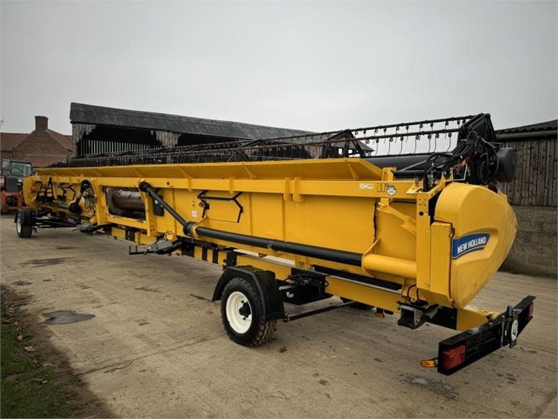 New Holland 41ft Varifeed Header - Equipamento para colheitadeira: foto 3 New Holland 41ft Varifeed Header - Equipamento para colheitadeira: foto 3