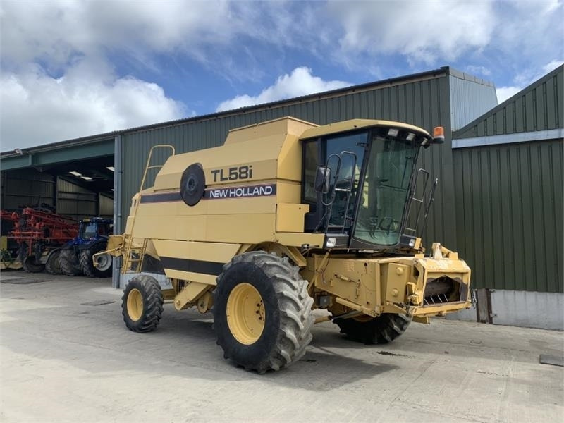 New Holland/Laverda New Holland TL58i / Laverda Hi - Equipamento para colheitadeira: foto 1 New Holland/Laverda New Holland TL58i / Laverda Hi - Equipamento para colheitadeira: foto 1