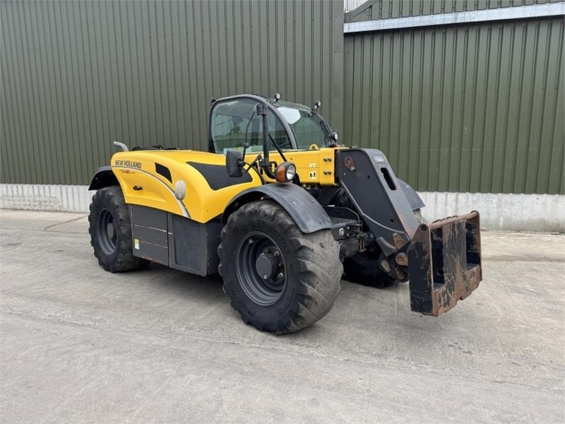 New Holland New Holland TH 7.42 Elite Telehandler - Empilhador telescópico: foto 1 New Holland New Holland TH 7.42 Elite Telehandler - Empilhador telescópico: foto 1