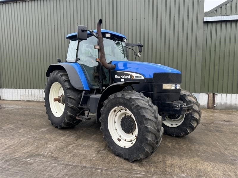 New Holland New Holland TM190 - Trator: foto 3 New Holland New Holland TM190 - Trator: foto 3