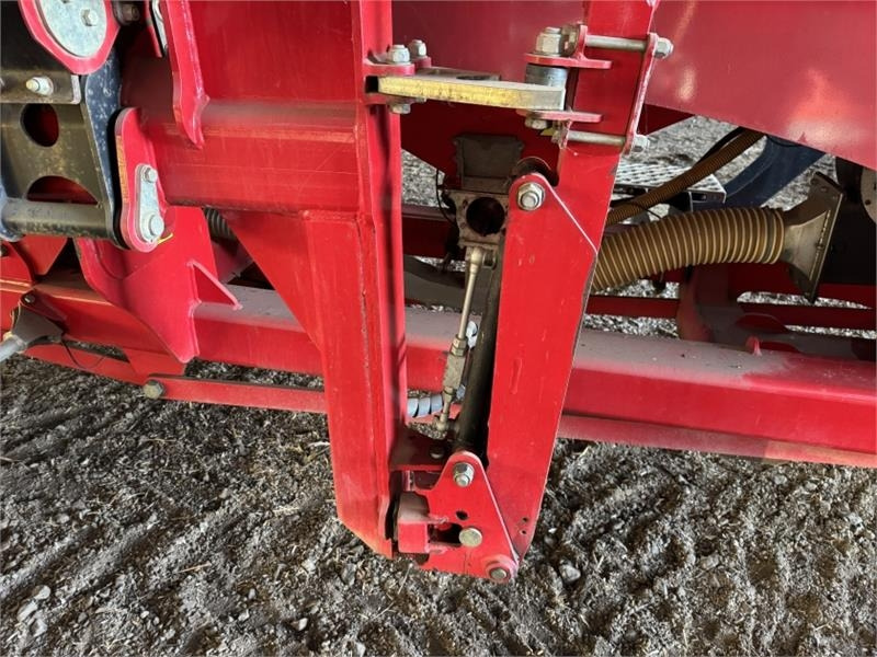 Semeadora combinada Sumo 6m DTS Deep Tillage Seeder Trailed Direct Drill: foto 23 Semeadora combinada Sumo 6m DTS Deep Tillage Seeder Trailed Direct Drill: foto 23