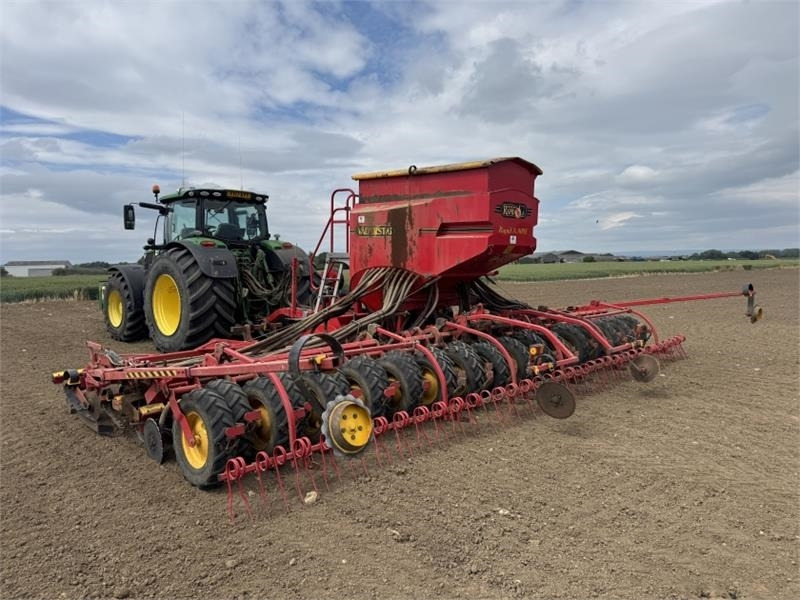 Vaderstad Rapid A800s **Video Below** - Semeadora combinada: foto 4 Vaderstad Rapid A800s **Video Below** - Semeadora combinada: foto 4