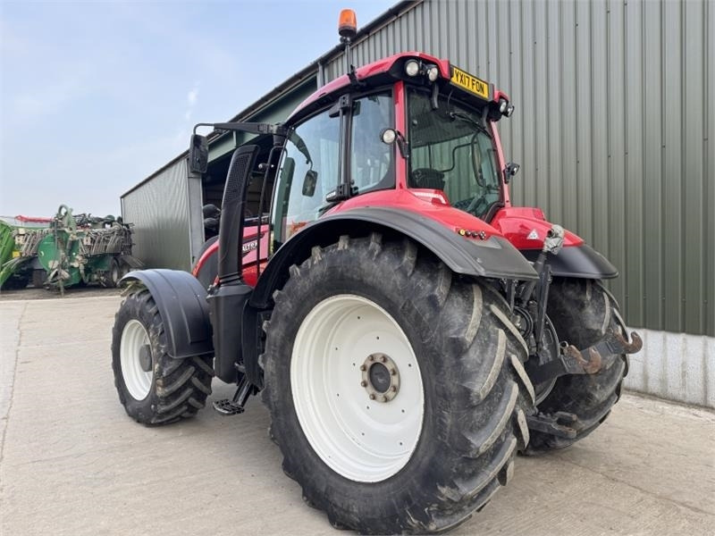 Valtra T194 Versu **55k Transmission** - Trator: foto 2 Valtra T194 Versu **55k Transmission** - Trator: foto 2