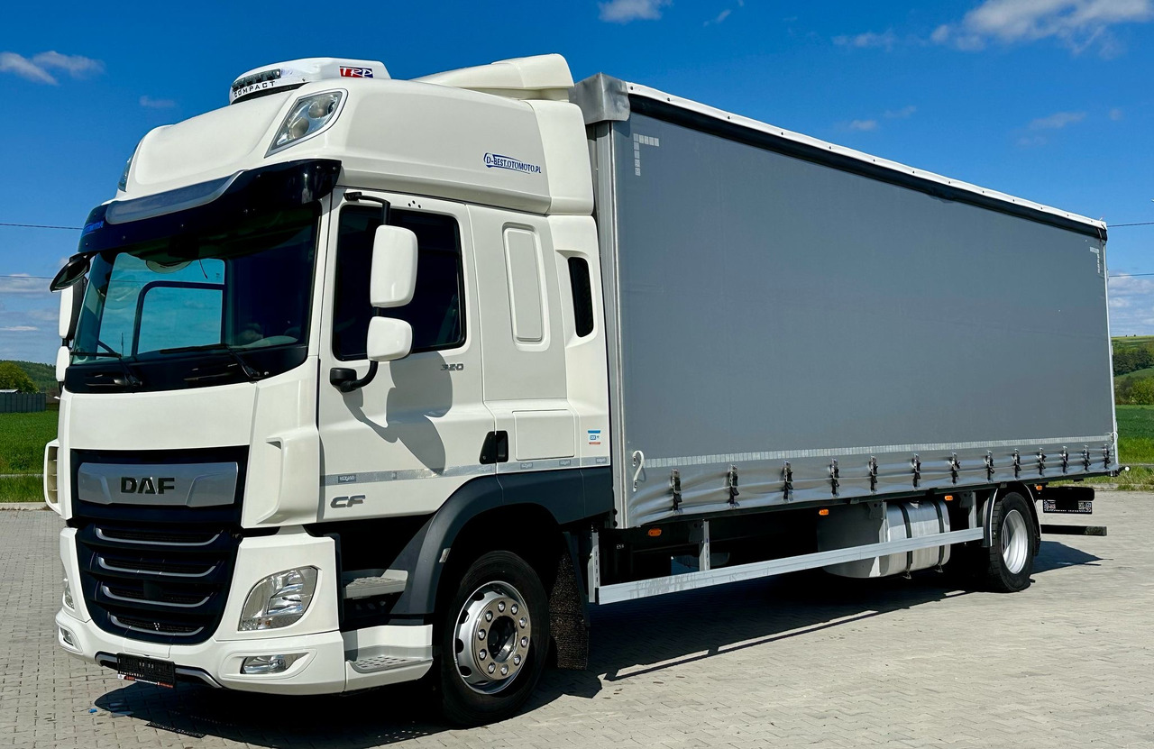 DAF CF 320 / FIRANKA / 21 EUROPALET / SYPIALKA / AUTOMAT / KLIMA POSTOJOWA / 2021 ROK TO - Camião de lona: foto 2 DAF CF 320 / FIRANKA / 21 EUROPALET / SYPIALKA / AUTOMAT / KLIMA POSTOJOWA / 2021 ROK TO - Camião de lona: foto 2
