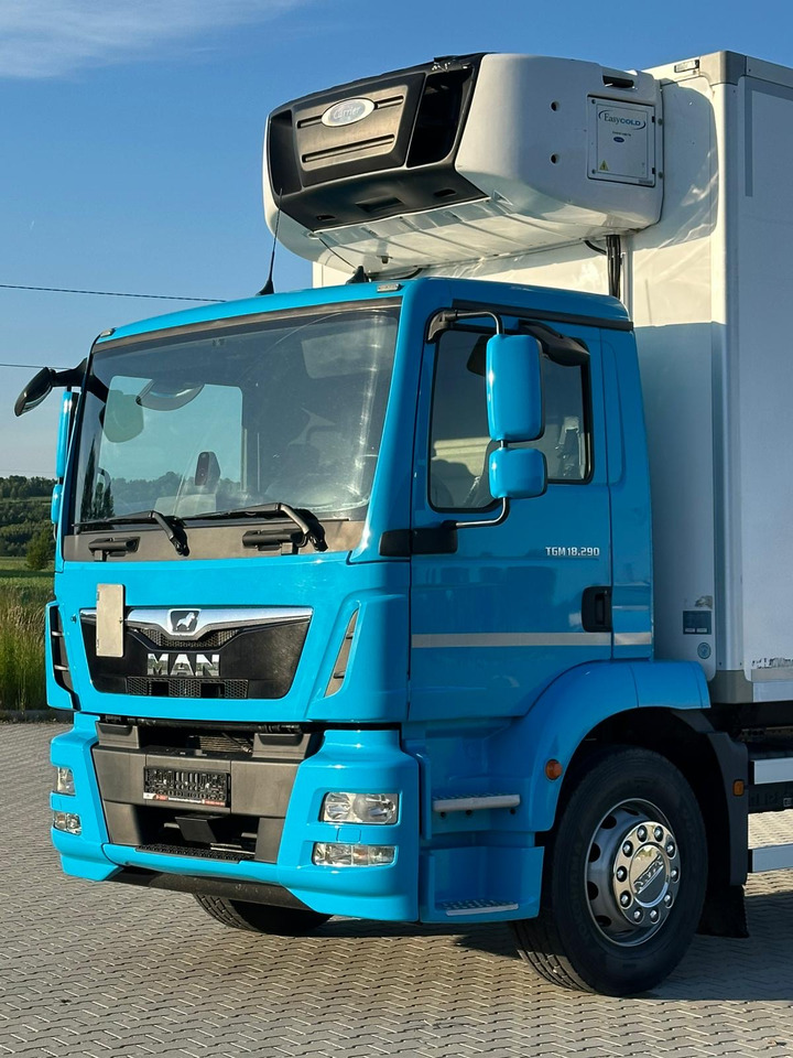 MAN TGM 18.290 / CHŁODNIA / WINDA / 20 EUROPALET / 8.2 M DŁUGOŚCI / 2018 ROK / 410 TYS KM - Camião frigorífico: foto 5 MAN TGM 18.290 / CHŁODNIA / WINDA / 20 EUROPALET / 8.2 M DŁUGOŚCI / 2018 ROK / 410 TYS KM - Camião frigorífico: foto 5